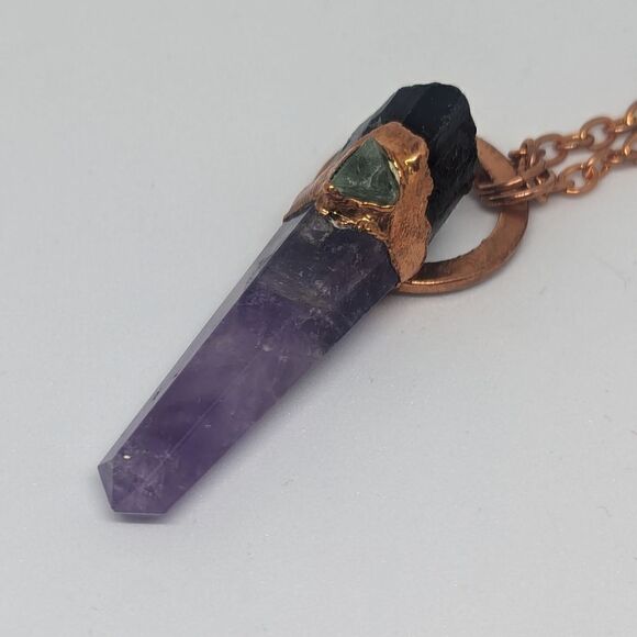 'Enchanto' Green Octagonal Fluorite, Black Tourmaline & Amethyst Necklace - Picture 7 of 10